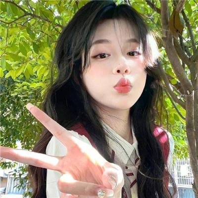 小犬与女孩